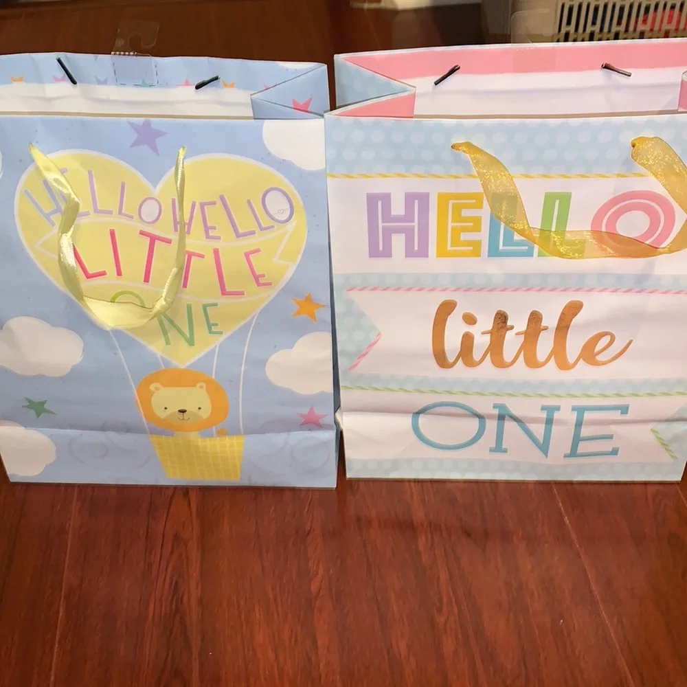 2 voila baby gift bags med size